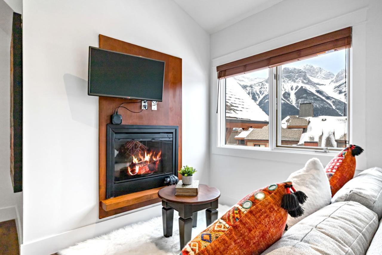 Penthouse At Solar A Resort And Spa Canmore Exterior photo